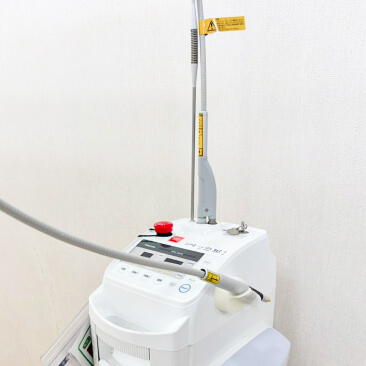 歯科用レーザー治療器